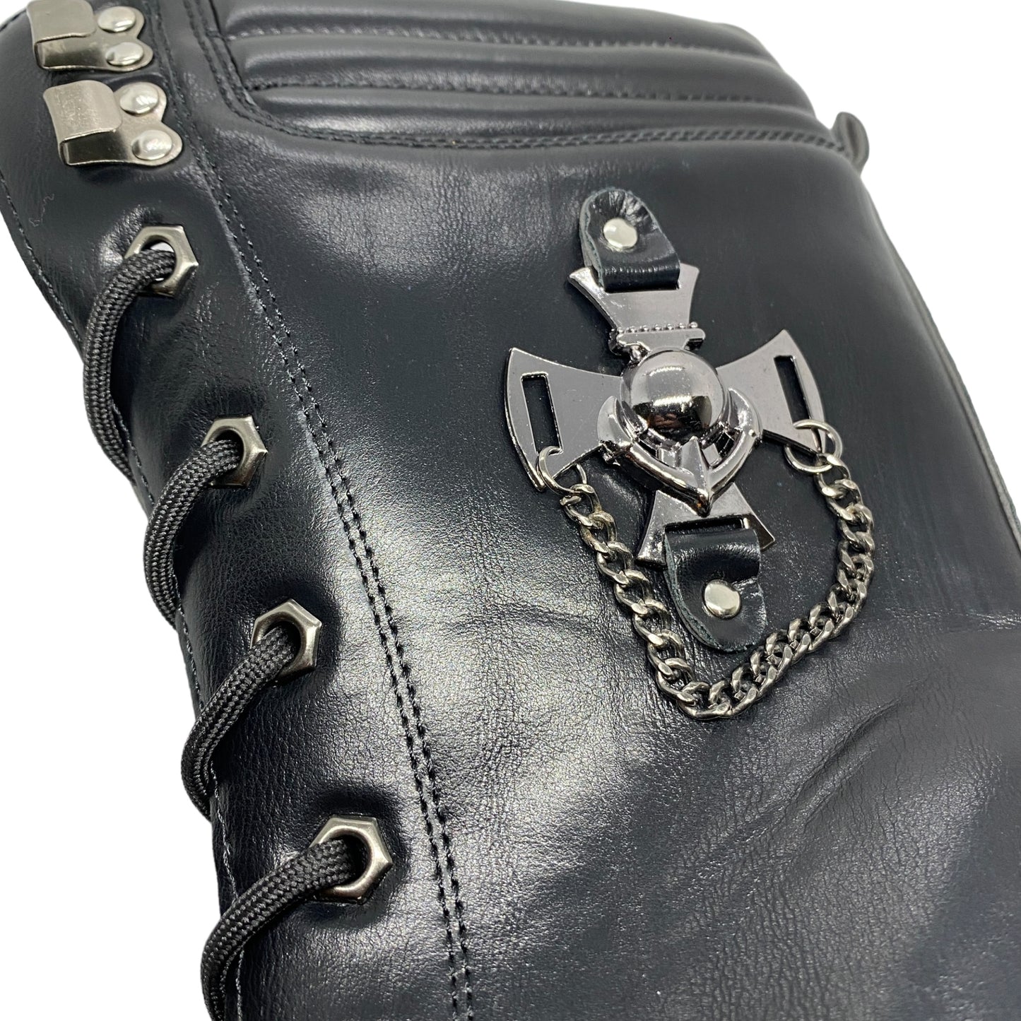 Botas de vinipiel rocker con arnés